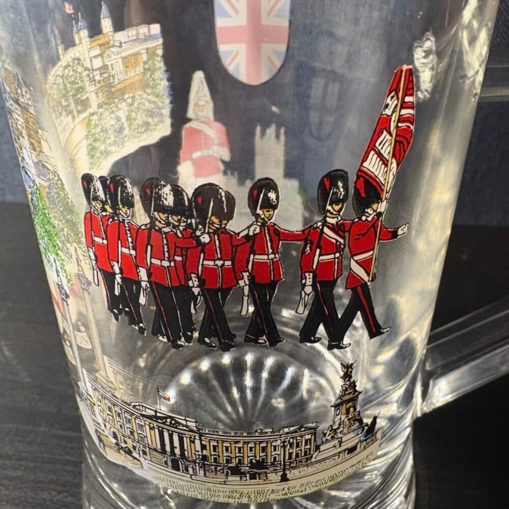 Clear Glass Gold-Rimmed Beer Stein Pint London British Scenes Heavy Bottom - Picture 7 of 10